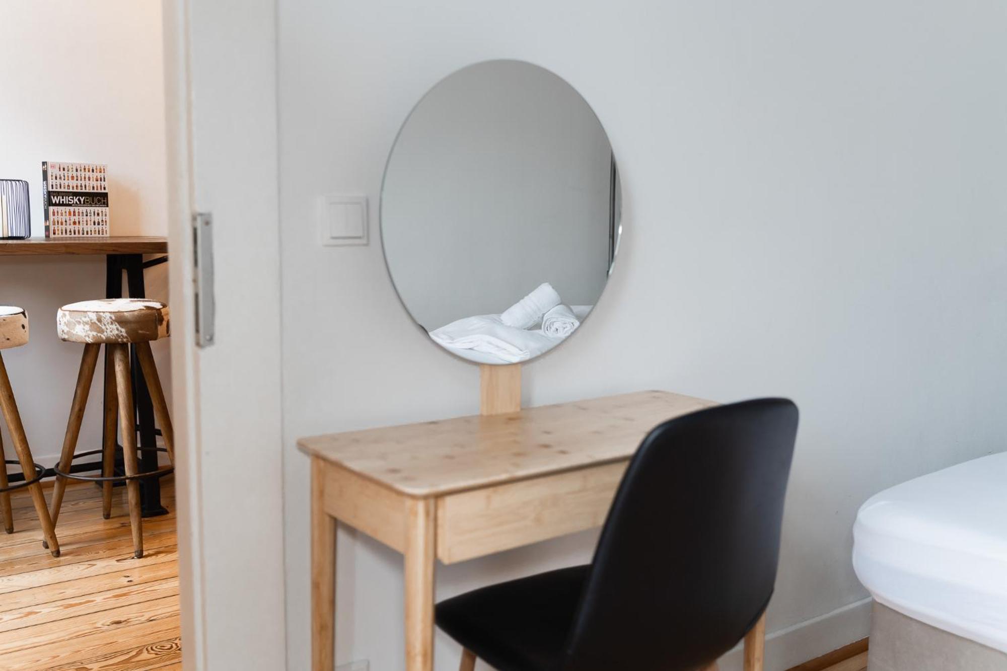 Junik Apartments - Deine Cityapartments In Duisburg Zimmer foto